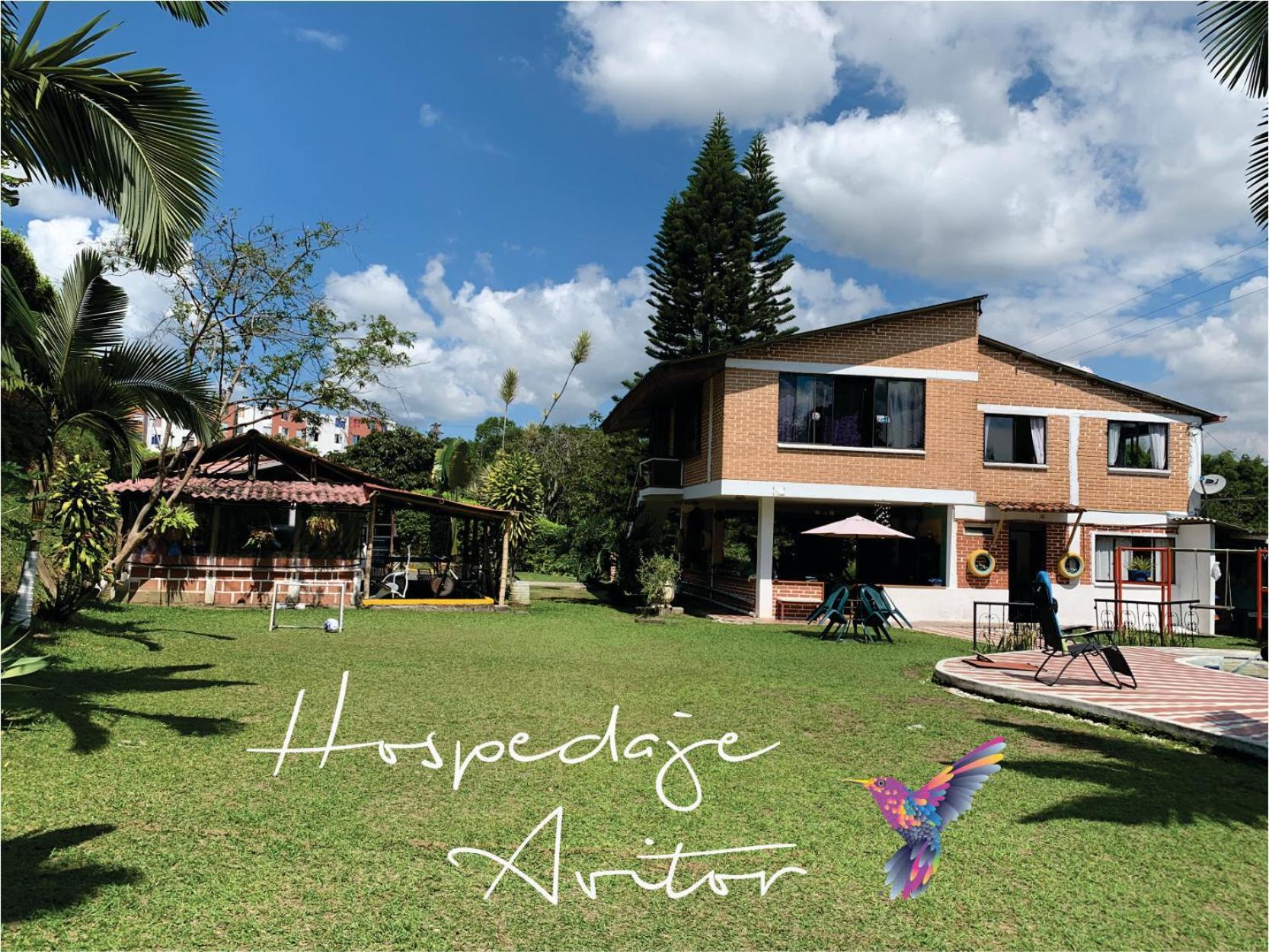 Hospedaje Avitor Casa de hóspedes Pereira Exterior foto