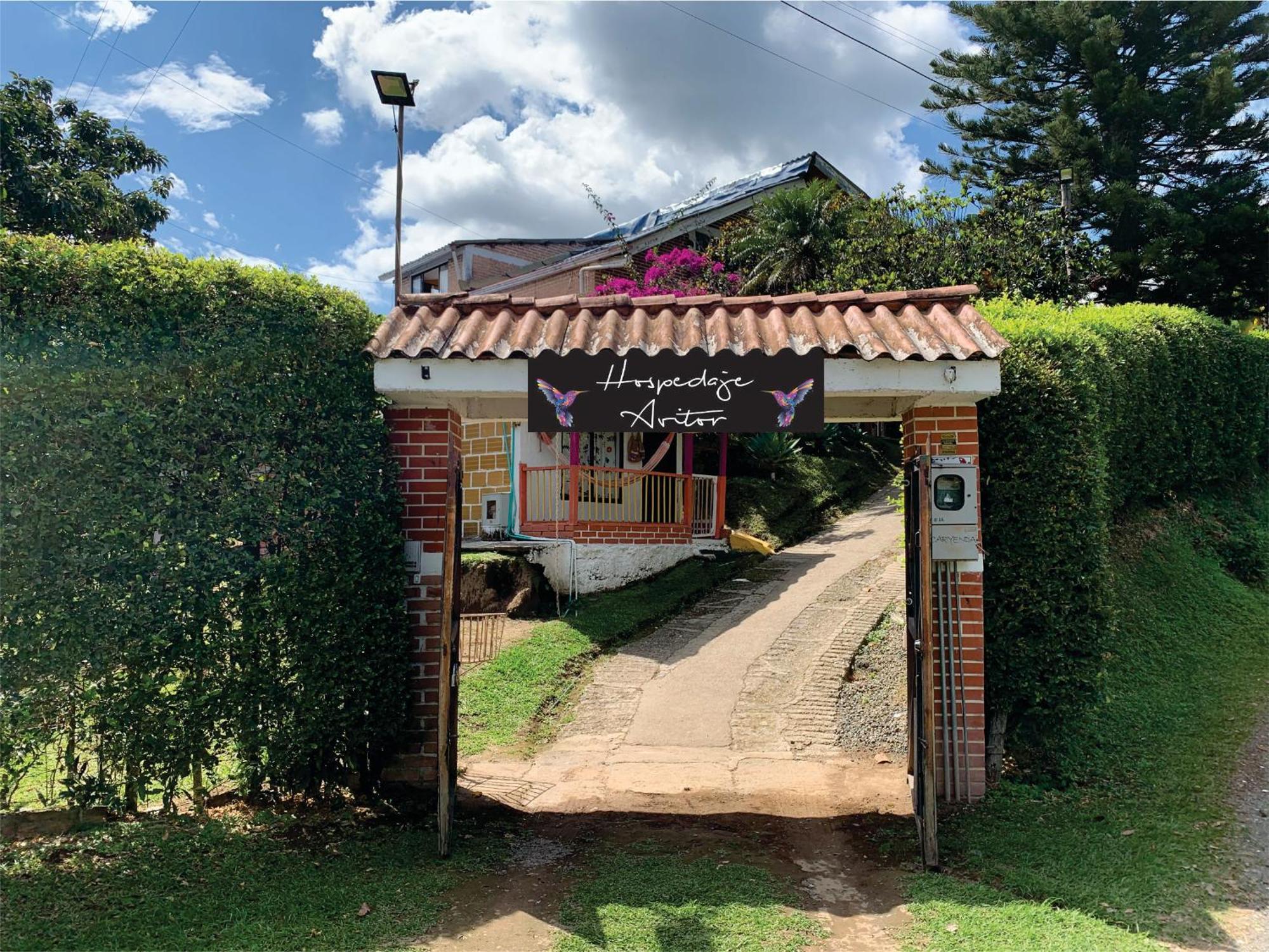 Hospedaje Avitor Casa de hóspedes Pereira Exterior foto